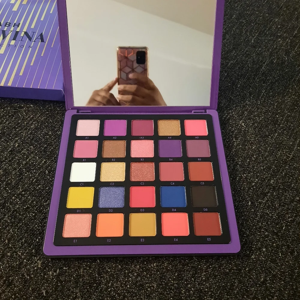 Anastasia Beverly Hills Norvina Pro Pigment Palette Volume 1